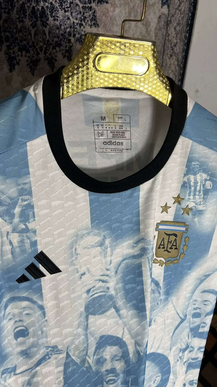 دريس منتخب الأرجنتين الخاص بالمُشجعين نسخة كأس العالم ٢٠٢٢ النسخة الأصلية من شركة اديداس مع الباركود والرقم التسلسلي الخاص بالقطعة وصناعتها في الأرجنتين


**إذا كنت صاحب هذا الإعلان وتريد حذفه لأي سبب، رجاءا أرسل رسالة إلى الدعم الفني**