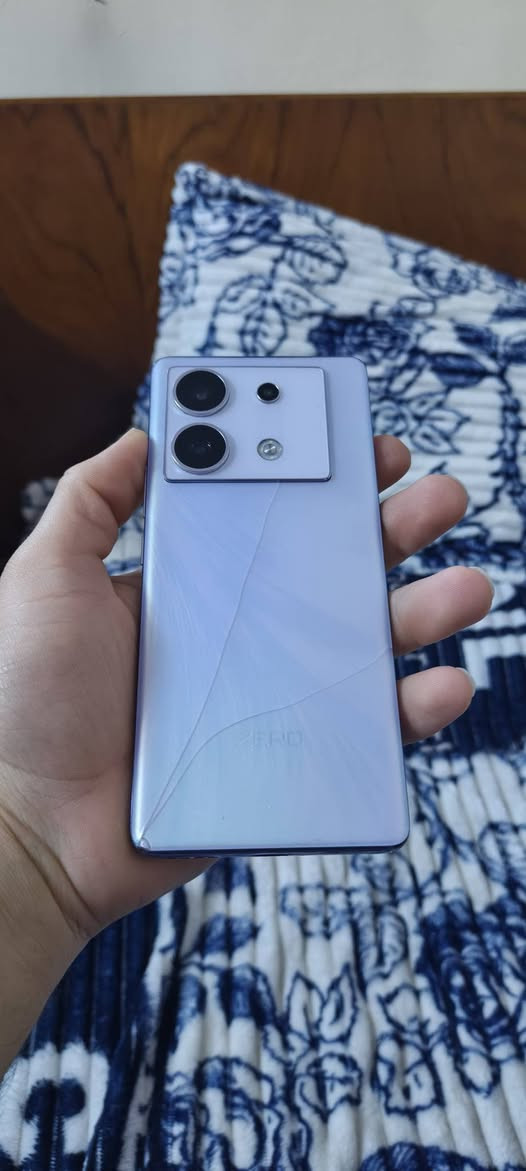 انفنكس زيرو 30 5g
فول مواصفات شرط ممفتوح 
ذاكره256 رام12 كامره 108 تصوير فيدو 4k 60
شاشه امولد 144 معالج دايمن ستي 8020 ببجي 60 
فقط ضهر كدام عين كلشي ماعلي
صوت ستريو جهاز فوول  فقط كرتون وشاحنه ويا 
***********
