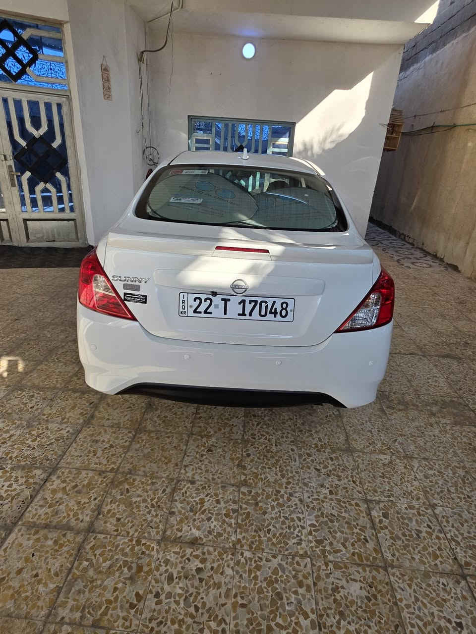 نيسان صني هندي مديل 2025 اربيل ماشي 17 سياره كفاله ما عده رصعه بل باب السدر جوه ورصعه بل جاملغ الامامي الأيمن فقط سياره جديده حيل البصره المعقل السعر 130 وبيه مجال  ***********// ***********
