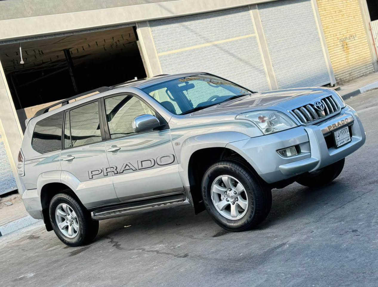 برادو مديل ٢٠٠٧ خليجي كفاله عامه السعر ١٤٥
 للأستفسار آكثر ***********‭‬ هذه رقم صاحبه السيارة كفاله عامه من ضربه والصبغ والتبديل والبارد عله وضع الشركة السياره فول مواصفات VX داخل جلد كشنات كهربائيه وتدفئه سلايت سبير تعليك دبل تانكي حساسات محرك 6 سلندر داخل بيجي وصاج  جديده مابيه اي نقص جاهزه مابيه اي نقص مكانه كربلاء (مكلف بالنشر ) كربلاء, العراق
