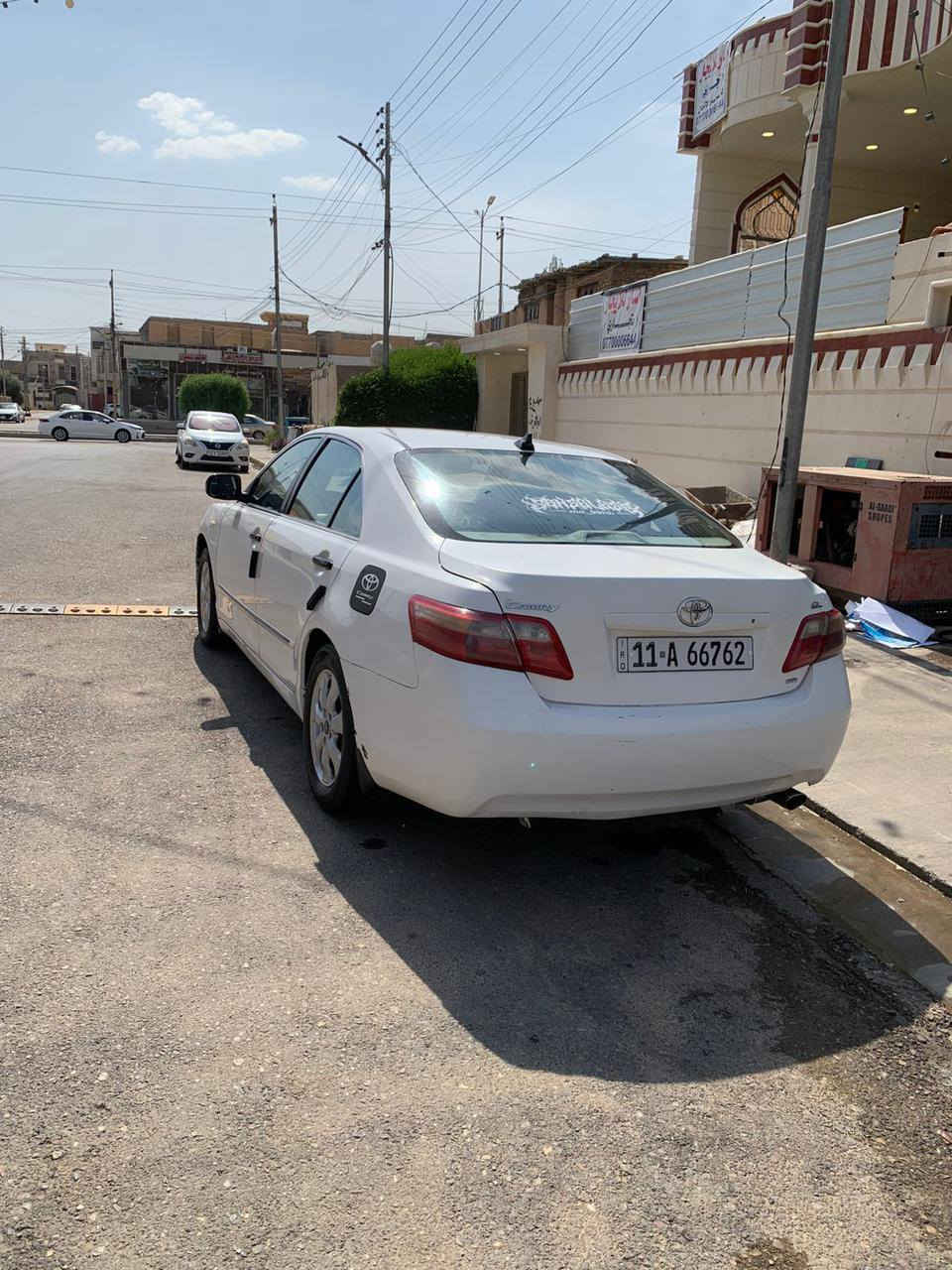 السلام عليكم
🔹للبيع كامري 2007 GL
🔹محرك 4 سلندر 2400 
🔹رقم بغداد بأسمي
🔹لون ابيض 
🔹السيارة وارد خليجي 
🔹السيارة مرتبه وكاعده مثل ما موضحه ب الصورة 
🔷سياره بل حقيقه احله منل صور
سونارها موجود بل صورة 
🔴 السعر 107 ورقة 
🔴 *********** للتواصل واتساب واتصال مكانها الفلوجة
