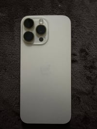 آيفون ١٦ برو ماكس • ٢٥٦ • نظيف ١٠٠٪