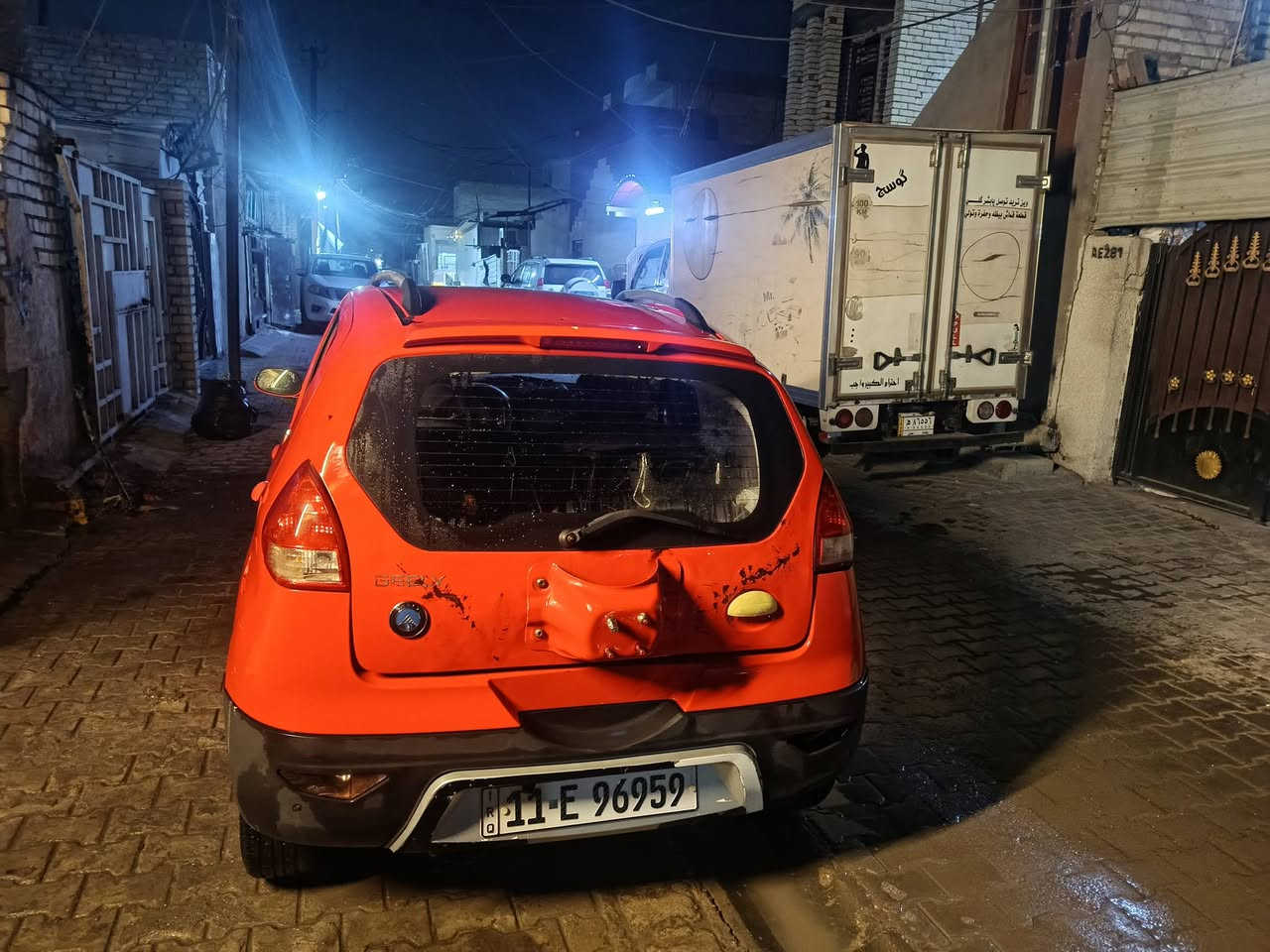 السلام عليكم للبيع جيلي بانده كروز 2013 مكينه خير من الله تبريد شغال بيه مشكله بل كير السعر55 وبيها مجال مكاني بعداد ***********
