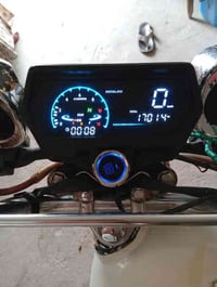 دراجه مديل 24نضيفه مابيه نقص كهرباياته كله شقاله سعره 650وبيه مجال 077...