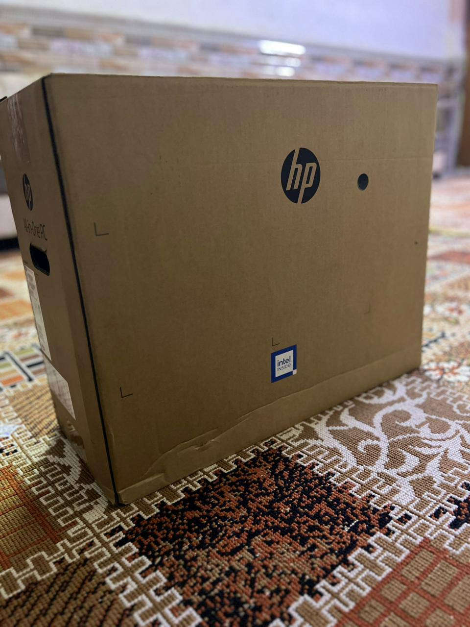 📌 للبيع – All-in-One HP 200 G4-22
🖥️ المواصفات:
• المعالج: Intel Core i5 جيل 12U (مع كارت شاشة مدمج)
• الذاكرة: 8GB DDR4 3200
• التخزين: 1TB HDD – WD
• الشاشة: 24″ IPS Full HD
• كاميرا أمامية بدقة مقبولة
• نظام التشغيل: Windows 11 مثبت ومفعل بالكامل
🎮 قدرات التشغيل:
✔ يشغل ألعاب خفيفة ومتوسطة 
• GTA V
• Minecraft
• Fortnite
🧑‍🎓 مثالي لطلبة الكلية والعمل اليومي
✨ الإضافات:
• ملحقات كاملة (ماوس + كيبورد + جميع الكيبلات)
🔧 قابل للتطوير:
• الرام قابلة للتغيير
• الهارد قابل للتغيير

💵 السعر: (750،000) بي مجال للشراي
📍 الموقع: (بغداد-الطارمية)
🚕 خدمه توصيل لجميع محافظات العراق مجاناً
📩 للتواصل: (*********** أو رسالة على فيس بوك)
