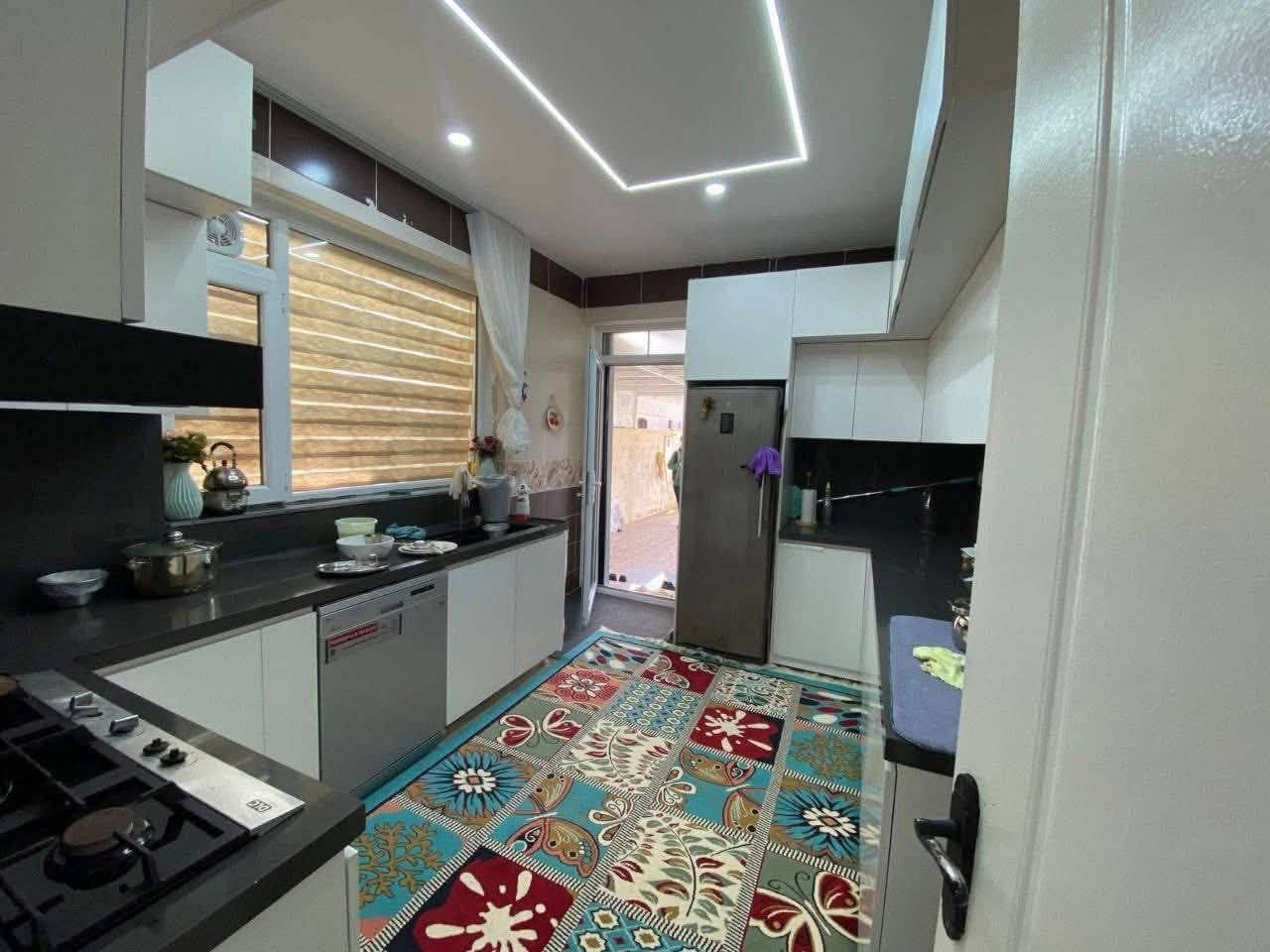 عقارات #عقارات وسام في أربيل

#بسعرمناسب_جدا
منزل للبيع في أربيل مجمع لانه ستي 238م فول مواصفات 
يتكون:-
2غرف
أستقبال
صالة
مطبخ
مجموعة صحيات 
للإستفسار:***********-***********
ا
السعر فقط ١١دفتر
