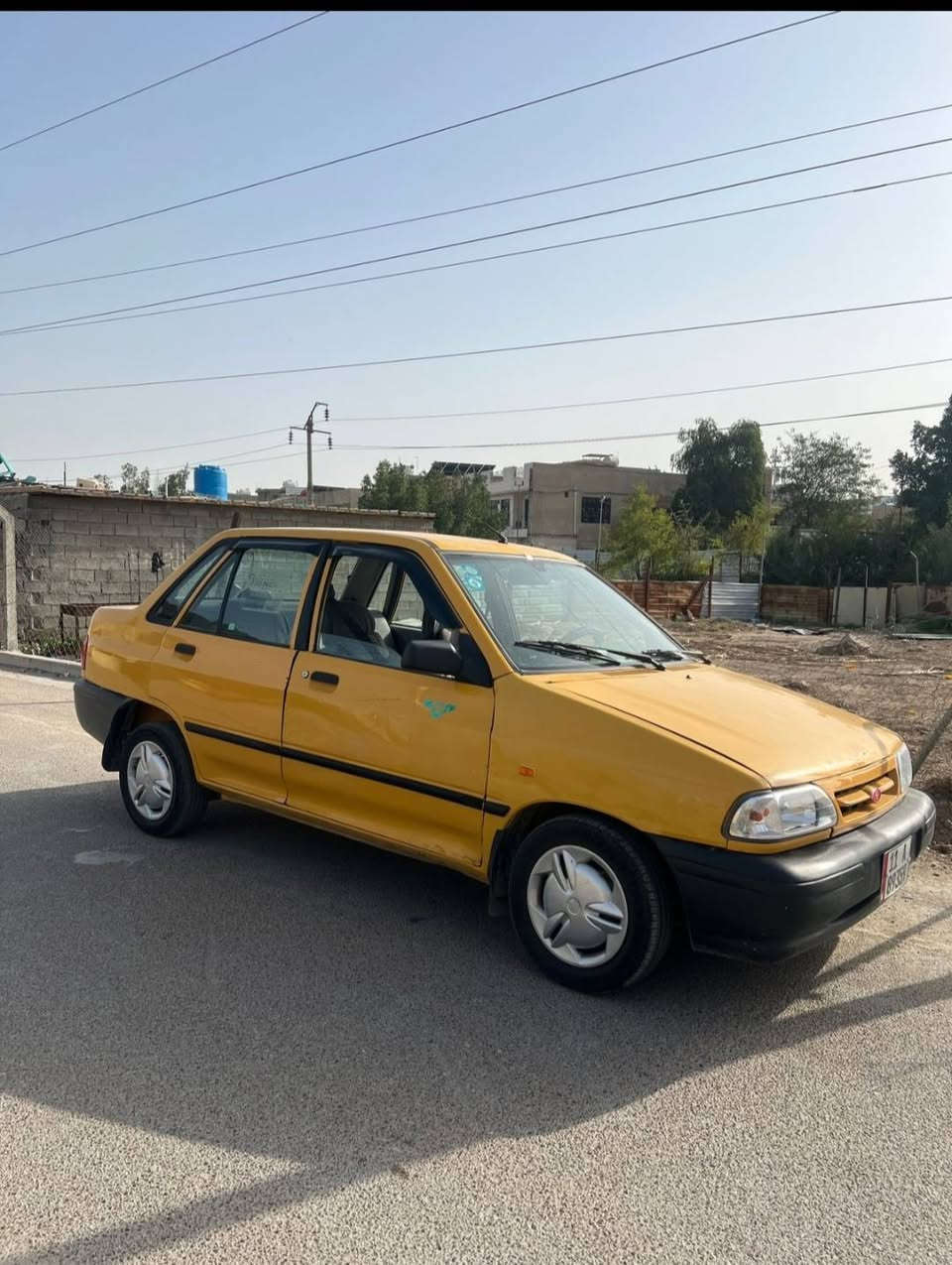 السلام عليكم من رخصت الدمن سايبه موديل ٢٠١١ سياره جاهزه مصفره هيئه وغرامات مال شغل كبل للشارع الاتصال هاذه الرقم *********** وسعر ٢٦
