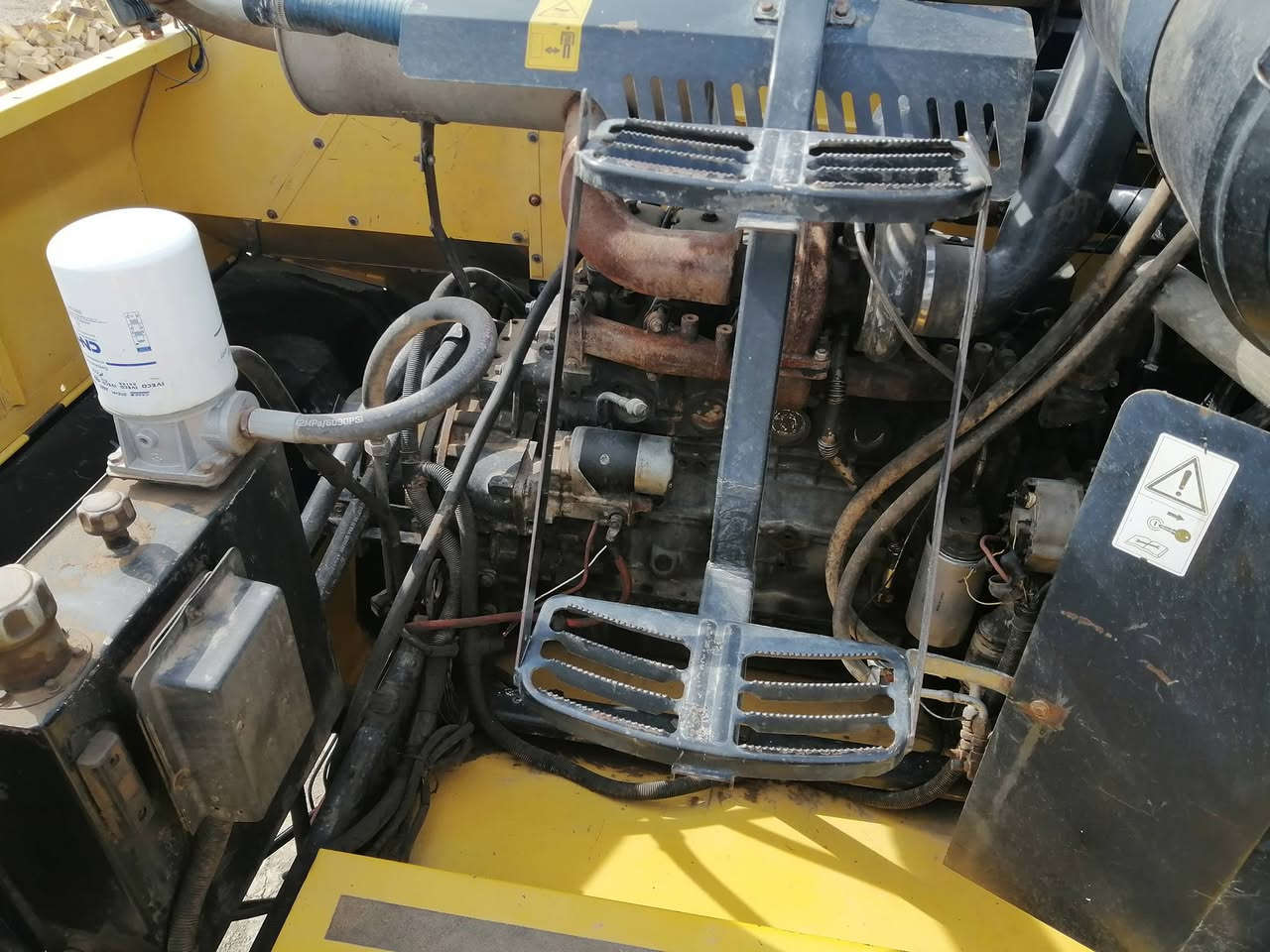 السلام عليكم حاصوده البيع موديل 2008 رقم واسط اربعه بلم الاستفسار على الرقم 0771047715   ***********
