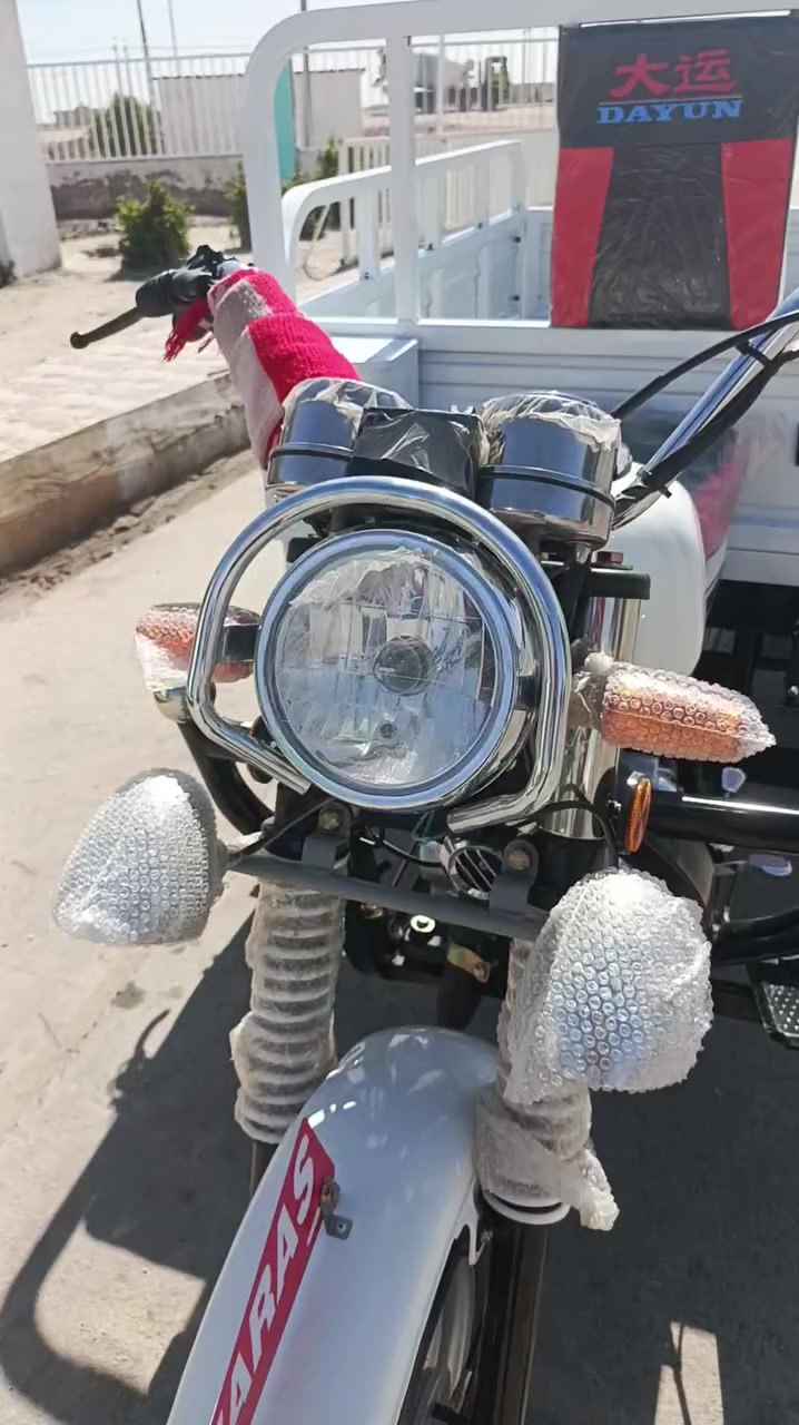 سلام عليكم ورحمه الله وبركاته ستوتي للبيع موديل 24  توه طلعه من وكيل ستوته زيرو زيرو ما شتغله دوم مكان ناصرية سعر خاص وراق اوراق مال مزاد يعني سحب ***********
