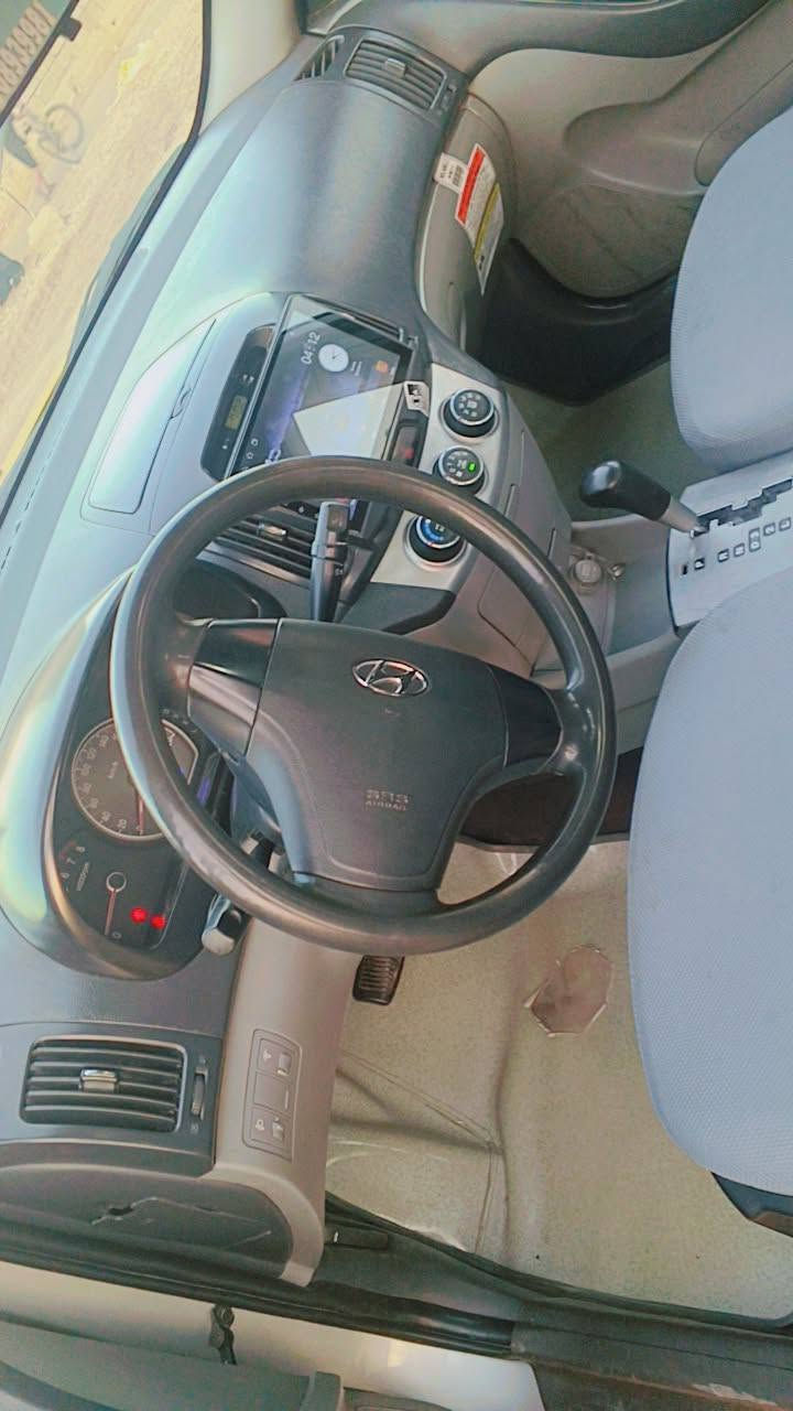 السلام عليكم النترا موديل 9 خليجي السياره مكينه 1600 تبريد حداديه قشر كله جيد جدا شرط السيرفس ما مشتغل بالسياره نظيفه معنى الكلمه واحلى من الصور مكانها بغداد تقاطع النهروان السعر 97 بمجال شيء بسيط لا تخابر والتعب روحك اذا مو شراي ***********
