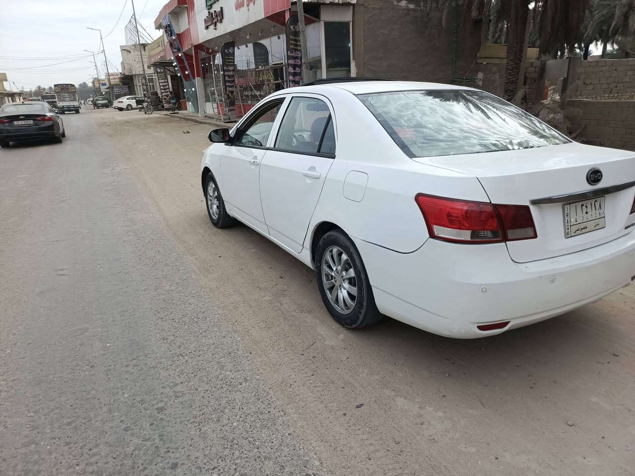 سياره جاهزه كير اتوماتيك بيه بس بنيد  بدون دواخل
حلوه وجاهزه مكاني حله حي العسكري سعر53بيه مجال قليل ‏‪***********‬‏
