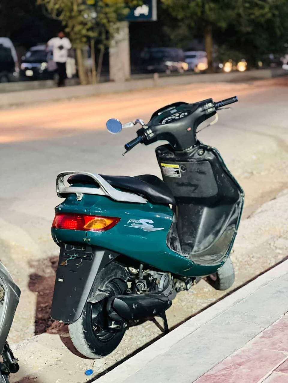 فراشة للبيع ستوني شاد مكينة جديدة مال ماكس ١٤٠ وضفيرة جديدة كفرات جدد دراجة كاملة مكملة نص نكرة الصبح ب٦٥٠ وبيها مجال مكاني ‏‪***********‬‏
