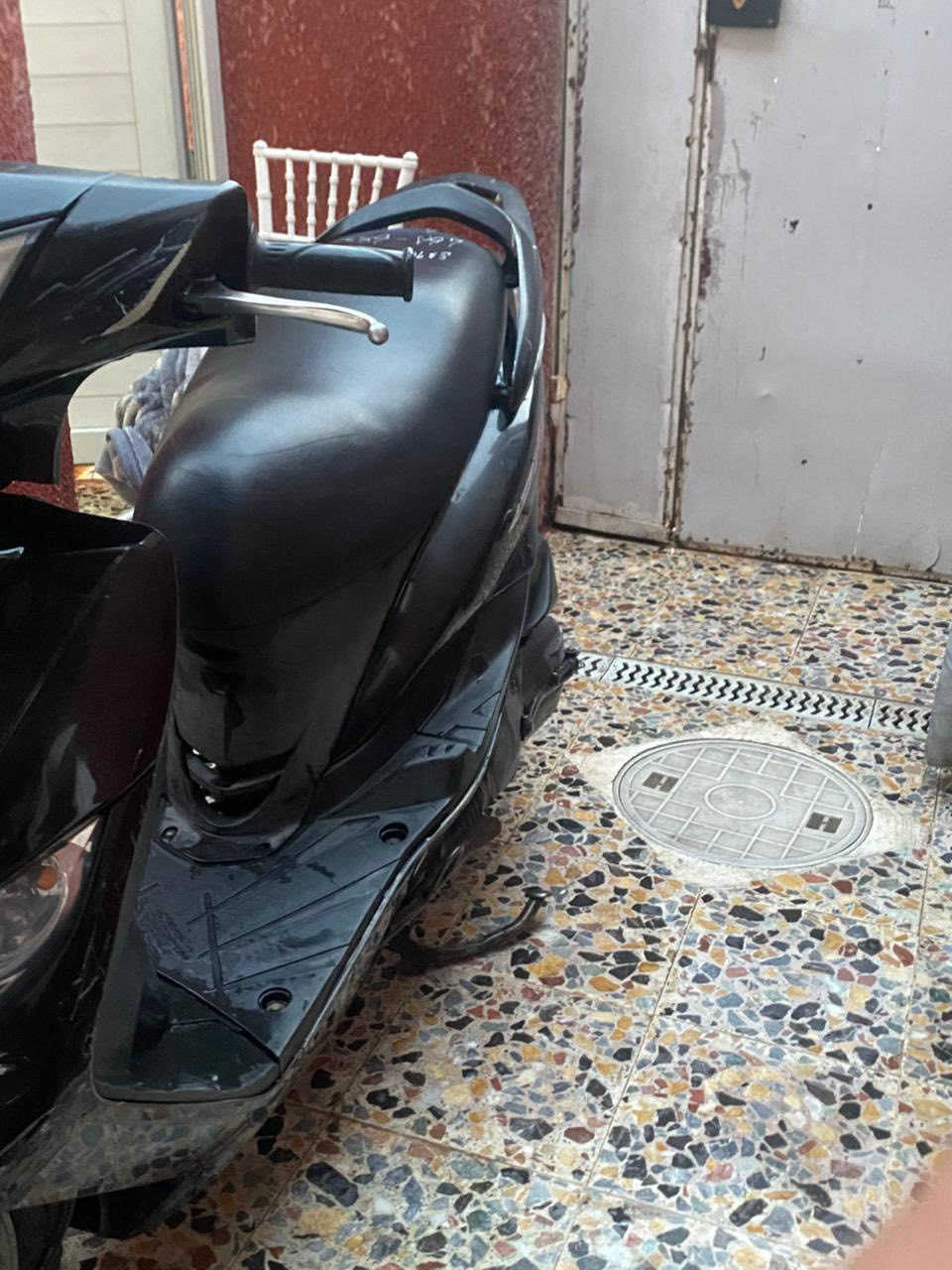 سلام عليكم
دراجه GTR (ثعلب ) 

دراجه كفاله عام 
(شاصي )
(ضفيره )
(مكينه)

دراجه شهرين شهرين و١٥يوم نازله حاويه 

درجه خير من الله 
الي ياخذه ما يتعب بيه 
بس دهن و بانزين 

السعر (٩٠٠)

***********

بغداد (حي كوفه )
قرب حي اور )
