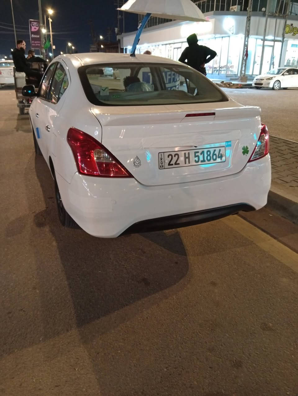 سلام عليكم 
من رخصة الادمن 
نيسان صني هندي موديل 2020
بيهه جاملغ عكس السايق الكدام صبغ مو تبديل بسمي السعر 110او بيها مجال 
مكاني نجف كوفه حي ميسان او تعال او باقي التفاصيل افهمك بيهه هذا رقمي ‏‪0783 796 6869‬‏
تبريد حداديه خير من الله مكينه كير كفاله شاشه او كامره دواره سياره كاعيه جلد او دبل سويج شركه
