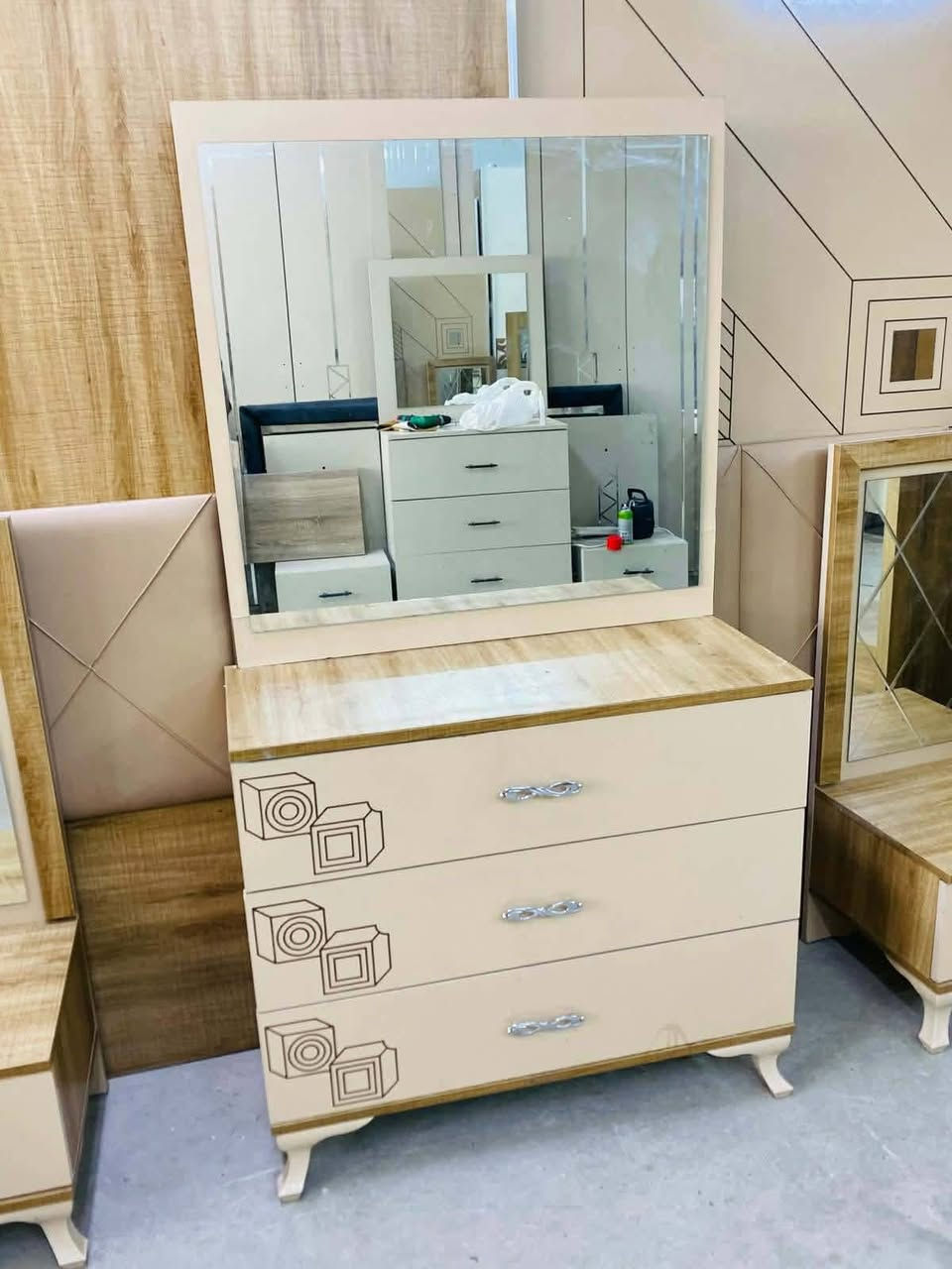 غرفه ترڪي🇹🇷  مستخدم  
 عدد قطع/٧
نضام سلايت 😍
السعر /425 /400 💵 💎
مع شد ونقل 🚚 داخل بغداد مجانآ
 باقي المحافظات بسعر مناسب


**إذا كنت صاحب هذا الإعلان وتريد حذفه لأي سبب، رجاءا أرسل رسالة إلى الدعم الفني**