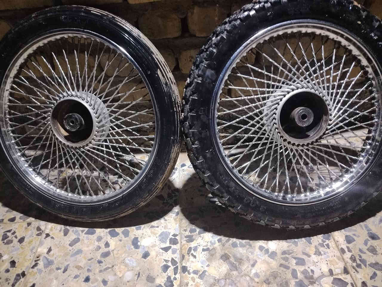 وياله وره +كدام كاملات 

سعر خاص 

مكاني كوفه شارع سياحي 

***********
