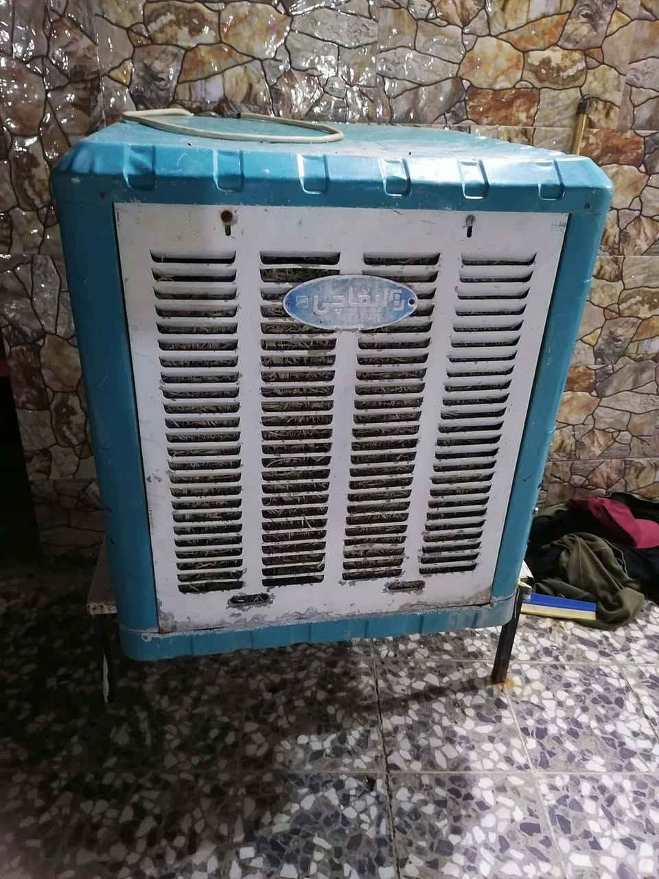 سلام عليكم ورحمه الله وبركاته
مبردات البيع الشقل 
الحديد ب60 وبيه مجال لبلاستك 350 وبيه مجال
***********
