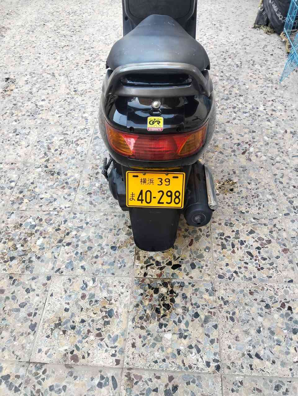 سلام عليكم دراجه كلشي بيه شغال مكينته مامفتوحه مكاني نجف  سعره 550 شراي بيه خير يدلل ***********
