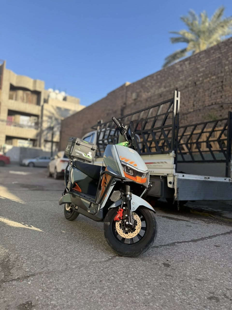 السلام عليكم دراجه شحن ولي قبل سبوعين طلعت من الوكاله دراجه حلوه ومرتبه سرعته 100 والحقيقي 80 دراجه ماشاء اللّٰه ملفهه 2000 نضام بك ونضام p وكهربائيات كفاله عامه الدراجه رايدهه 900 وبيه مجال للشرايه ابو 600 لطبلي اصلا الاستفسار
خاص واتس اب ***********
