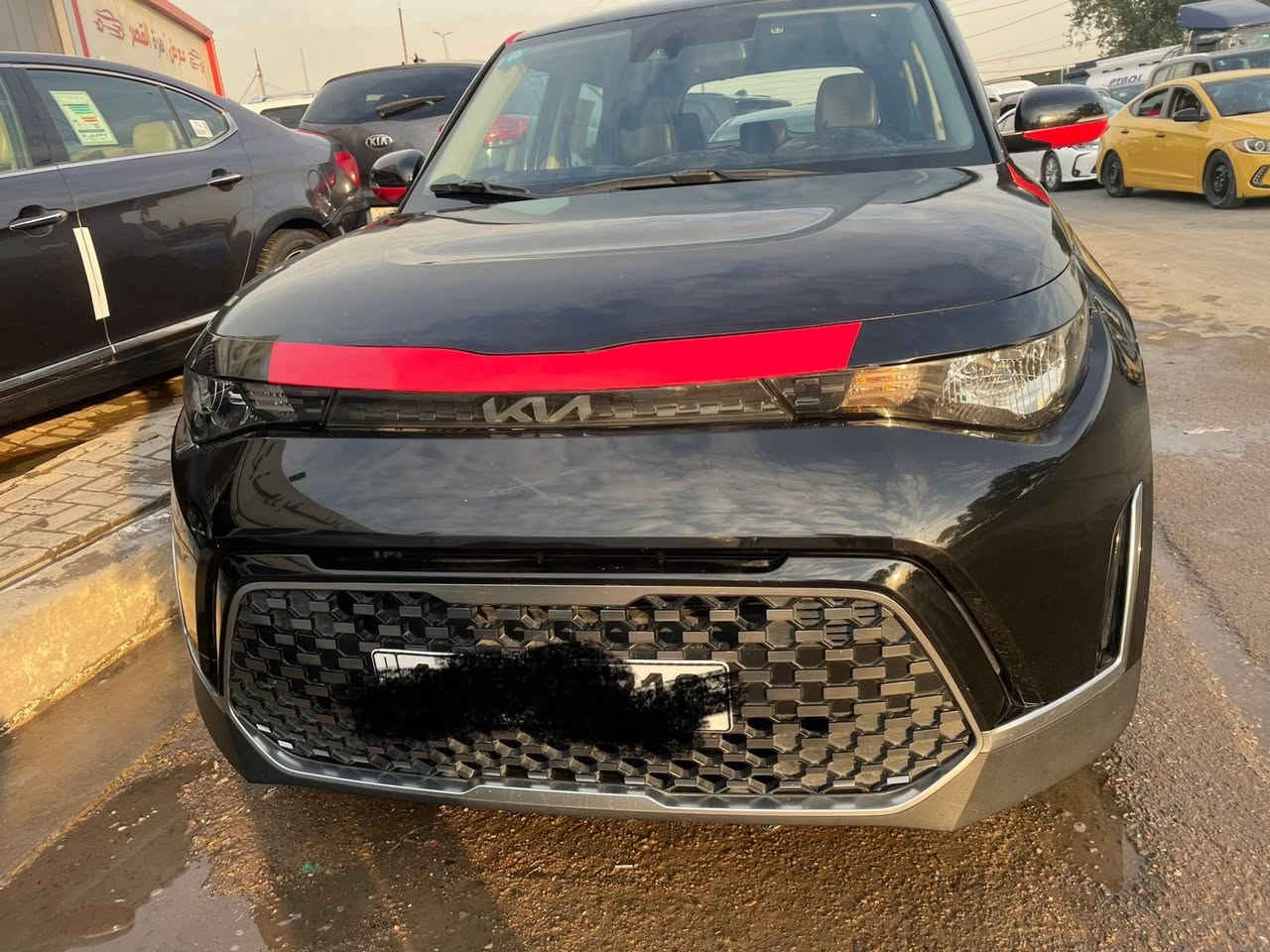 سلام عليكم 
سياره كيا صول موديل 2023 
أمريكي فول مواصفات GT
فتحه بصمة تشغيل عن بعد 
كشنات جلد تحكم ستيرن كأمره شاشة 
بيه 4 قطع صبغ 2 قطع تبريد 
ماشيه 40 مكان سياره بغداد البلديات 
رقم بغداد الدولي 
السعر 120 وبيه مجال 
استفسار على رقم ***********
