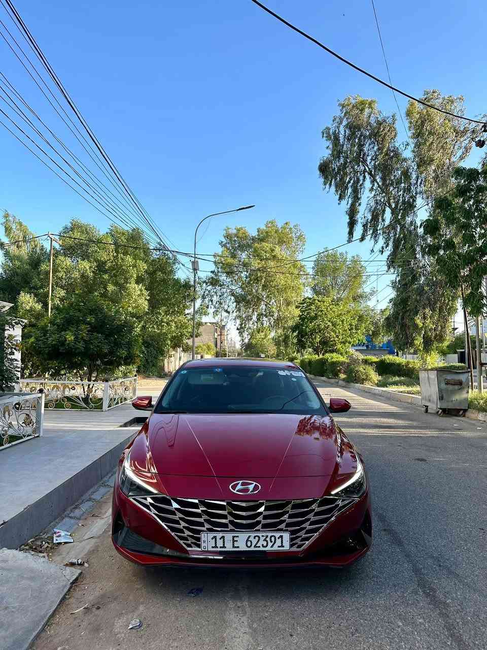 🚗🔥 Hyundai Elantra Hybrid 2023 Blue – اقتصادية + مواصفات متطورة 🔥🚗
سيارة عملية جداً + صرفية خرافية + نظافة عالية 💎

🚘✨ نعمان أوتو | Numan Auto – ثقة التعامل • جودة السيارات ✨🚘

━━━━━━━━━━━━━━━

📊 الموديل: 2023
⚡ الفئة: Blue Hybrid
📈 الممشى: 18 ألف ميل فقط ✨
📄 الرقم: بغداد دولي – حرة ثاني يوم تحويل
📍 الموقع: ديالى – بعقوبة

━━━━━━━━━━━━━━━

💎 أهم المواصفات والتجهيزات:

✔️ نظام Hybrid اقتصادي جداً بالبنزين 🔥
✔️ شاشة كبيرة + Apple CarPlay 📱
✔️ رادارات أمامية وخلفية 🚨
✔️ سياقة ذاتية + توقف ذاتي 🤖
✔️ تشغيل عن بعد + إطفاء وتشغيل ذكي 🔑
✔️ أنظمة قيادة متعددة
(Sport / Normal / Smart) 🏁
✔️ صندوق ذكي كهربائي ✨
✔️ قيادة مريحة جداً ومناسبة للاستخدام اليومي والعائلي

━━━━━━━━━━━━━━━

🛠 الحالة بكل شفافية:

✔️ حادث دعاميات فقط
✔️ بارد جاملغ فقط
✔️ مكفولة من الصبغ شرط الفحص الكامل ✅
✔️ نظافة عالية جداً – السيارة ألف عافية للياخذها 💯

━━━━━━━━━━━━━━━

📞 للاستفسار والحجز:
*********** (اتصال / واتساب)

━━━━━━━━━━━━━━━

#النترا_هايبرد
#Elantra_Hybrid
#هيونداي
#سيارات_العراق
#نعمان_اوتو
#Baghdad
#ديالى
#بعقوبة
#Hybrid
#Elantra2023
