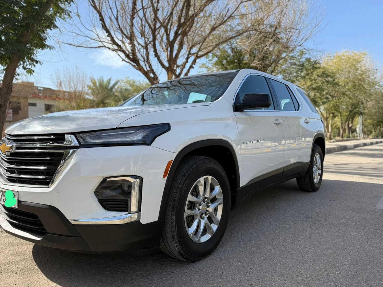 شوفرليت ترافرس 2022 Lsللبيع☑️ 
رقم بغداد  انكليزي☑️ 
6سلندر ☑️
3قطع تبريد مناخ منفصل ☑️
شاشه كامره دواره☑️ 
تحكم ستيرن 4جهات تثبيت سرعه  وتحديد ☑️مسار 
رادار امامي مانع تصادم ☑️
سايد بريك بصمه ☑️
بصمت ابواب وتشغيل بصمه ☑️
حساس ضغط اطار ☑️
لايت زنون  بلاد حاجب نهاري ☑️
7راكب ☑️
تحكم مريا جانبيه كهربائي ☑️
مانع انزلاق☑️ 
شاشه تدعم ال ابل كاربلي☑️
والاندرويد اوتو ☑️
الداخل لونين ☑️
الكشن الصف الثاني متصل ☑️
عداد المسافه 61000 كيلو ☑️
مكفوله من الارباك والغد والشاصي صور المزاد موجوده بالمنشور  كسر شباك امامي فقط 
ولاكن من وصلت تضح بيه 3قطع مبدله من امريكا  بنيد وجملغات 2امامي  سرقه  بدون حادث 
مكان السياره كربلاء  المقدسه 
السياره جدا حلوه وجاهزه ومابيه مصرف دينار 
وللعلم اني المستورد والسياره داخله بسمي  ورقمته وصارله سنتين يمي 
السعر 243$بيه مجال للشراي 
المداور ثاني يوم  
اي استفسار  تفضل خاص وتدلل 
ارجو من الجميع  الصلاة على محمد وال محمد  للبركه والتوفيق.


**إذا كنت صاحب هذا الإعلان وتريد حذفه لأي سبب، رجاءا أرسل رسالة إلى الدعم الفني**