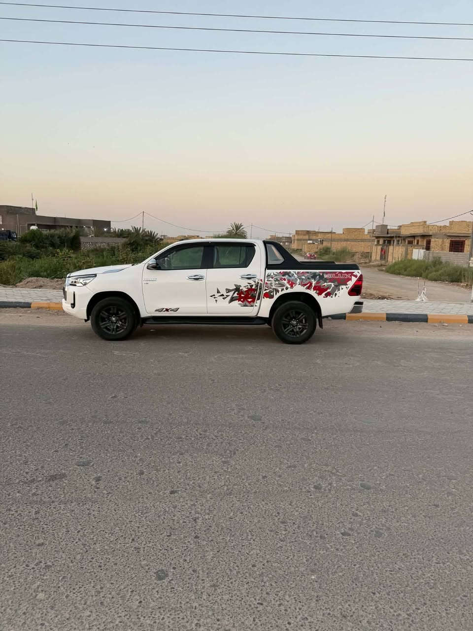 السلام عليكم تي ار دي للبيع مكفوله كفاله عامه سنويه بأسمي
موديل  2022 
📞 ***********

