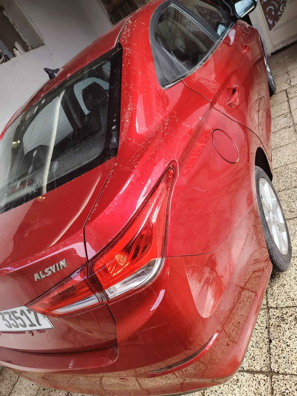 السلام عليكم
شانجان للبيع رقم دهوك ماشيه ٥٠٠٠ سياره بعدها بالضمان السعر ٩٩ وبيها مجال بسيط 
للاستفسار على الرقم ***********
