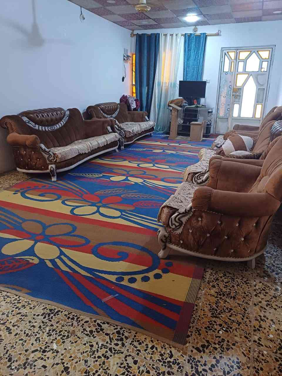 قنفات تركي  خشب ثقيل نظافة ٩٠%
السعر ٣٥٠ 
العنوان طريق الاسكان الصناعي قرب السيطره


**إذا كنت صاحب هذا الإعلان وتريد حذفه لأي سبب، رجاءا أرسل رسالة إلى الدعم الفني**