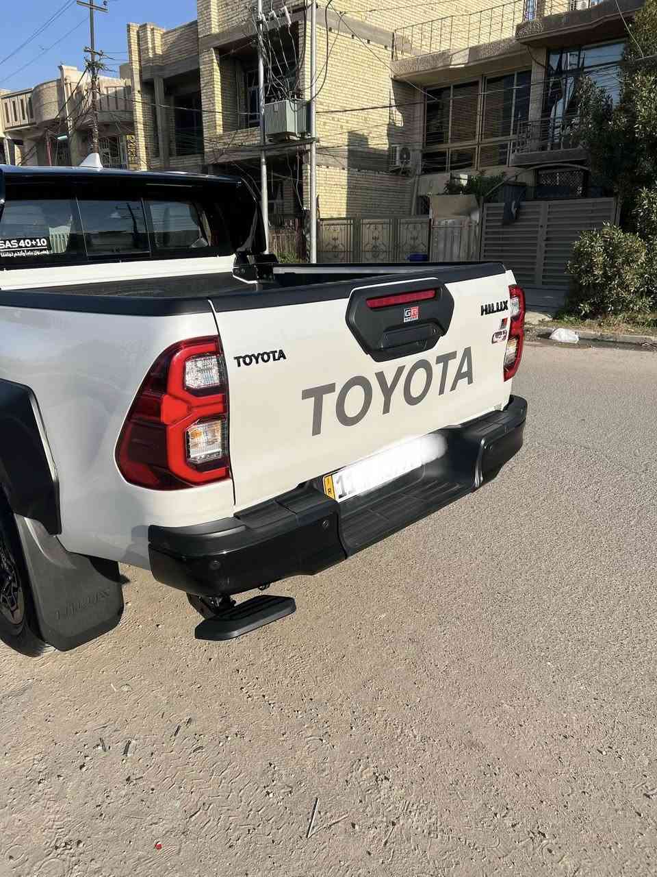 السلام عليكم بيكم GR2024 ضمان شركة ساز مكفوله كفاله عامه من الصبغ والبارد ماشيه 20الف سعر 423وبيه مجال هـ***********
