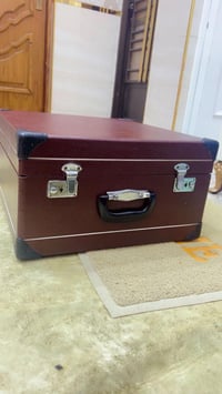 كارديوان شغال  نضيف جدن بحالة جيدة  العنوان بغداد مدينة الصدر077071544...