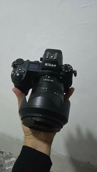 كامرا البيع Z6 مع عدسه70/24 سعرمليون و500 07738873828