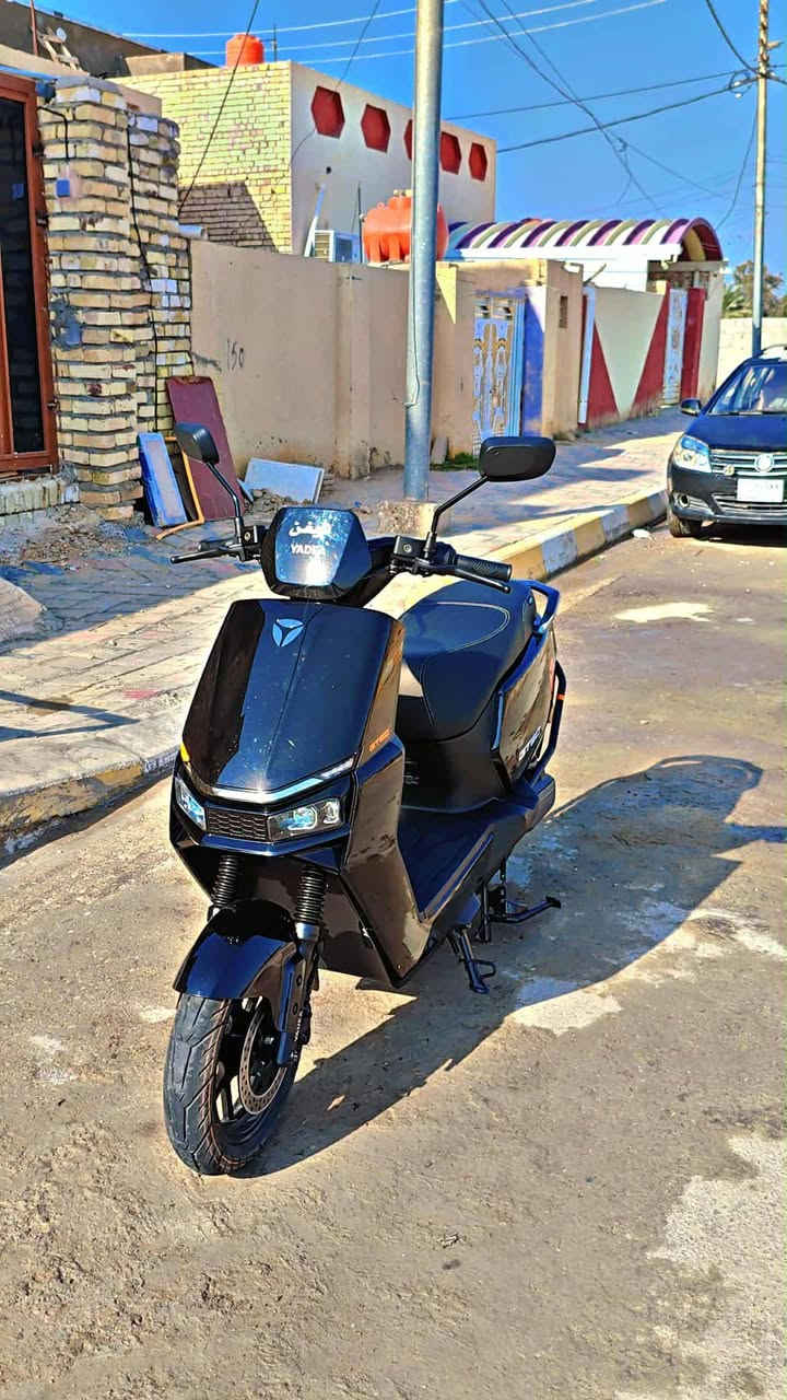 سلام عليكم دراجة شحن تسلا جي تي 60
مديل 23زيرو لون اسود ابو الشذره ضمان سنتين بيها. 6بطاريات تمشيك 150ڪليو. سرعتها 75

3وضعيات بيها. سويجين +بصمه مكاني واسط قضاء الحي انتصل وعرف سعره الن مكلف بل نشر وخادم ***********
