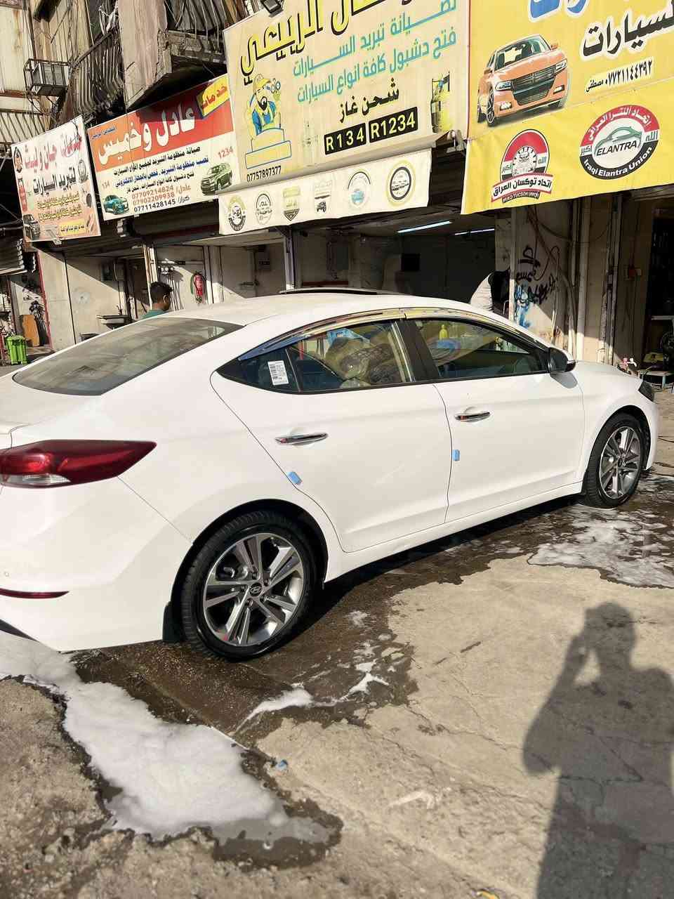 السلام عليكم النترا 2019 سوبر فول1/1 السعر162 وبيها مجال بسيط
مكفوله كفاله عده بار اصبعين مابين ماشيه 70 كيلو حقيقي سياره جديده مال جناي سونار موجود

بصمه 
فتحه
شاشه
تحكمات جهتين
لد امامي
لد خلفي
 مكانها بغداد الشعب ***********
