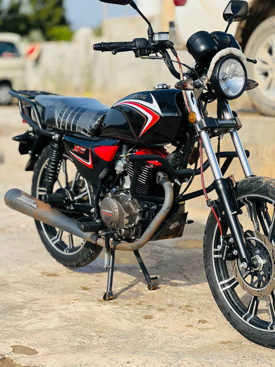 دراجه دايون شاينك محرك 150اوراق اصولي مديل 2023شكل قفاز دراجه جديده ما عده بس جاملغ اامامي مكسور دراجه ناعمه وحلوه مكانه ناصريه قضاء الرفاعي السعر مليون و اربعميه (1400) وبيه مجال الرقم ***********
