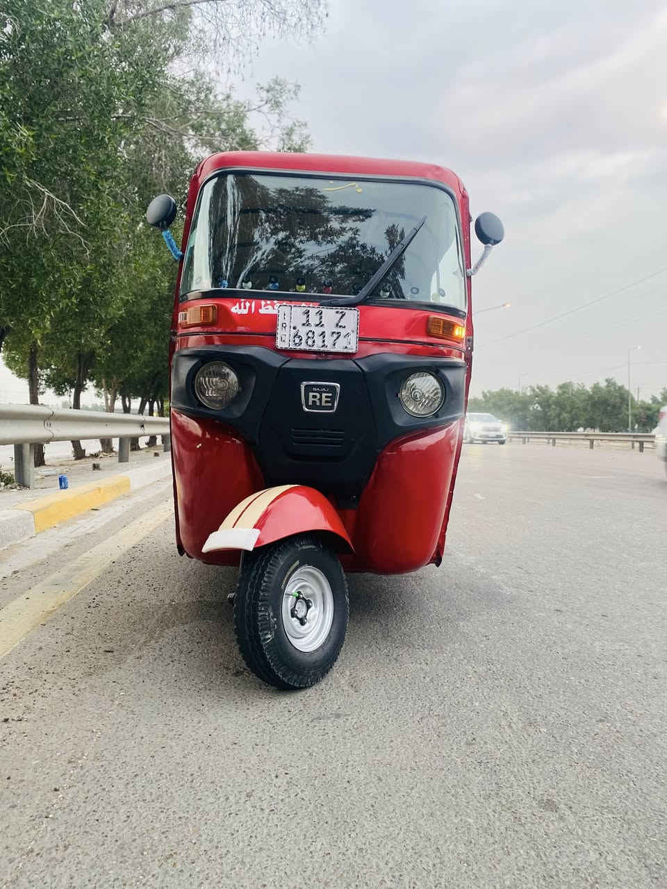 السلام عليكم تكتك موديل ١٧ معمره تعمير عام مصبوغه جماليه مابيه اي نقص مكينه مال موديل 20 بل جيس مرقمه رقم او سنويه تحويل ثاني يوم سعره 5 او ربع ٢٥٠ تواصل *********** عنوان بغداد حي العامل البياع مراوس حسب قناعه
