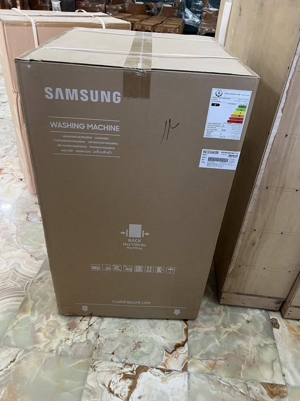 غسالات سامسونك عدد 2 تشيل 13 كيلو فول مواصفات جدد بالكارتونة ماعندي مكان الهن مكاني مدينة الصدر بغداد 
***********
