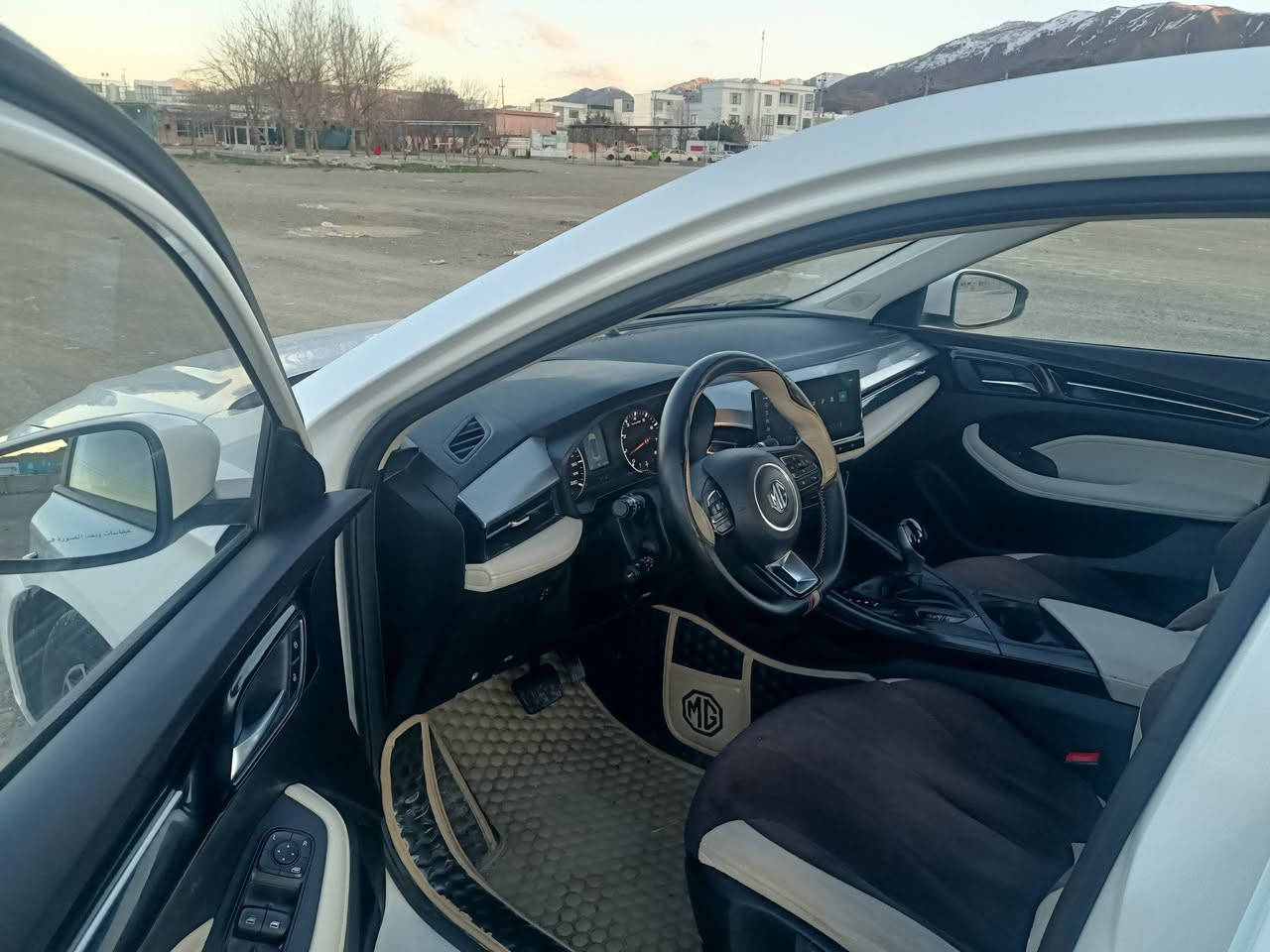 MG 5
2024
سه ياره كه فوله به س سلايت نيه ناو بيجي 
شاشه گه وره ده رگا بصمه هانبريك كاره با ئوتو هولد
تبريد مركه زي 
 لايت و بگلايت ليدبلاجکتۆرته نها44هه زارڕۆشتوه زه مانی شه ریکه یه به بئ ده عمولئدراو کرانه وه سه نه وی تا2030 به شه رتی ته حویلوخه رامه ڕه سمی سۆنه ره که یم داناوه سئعری خواربازاڕ 103 مه جالئکی برایانه *********** فایبه ر ***********
