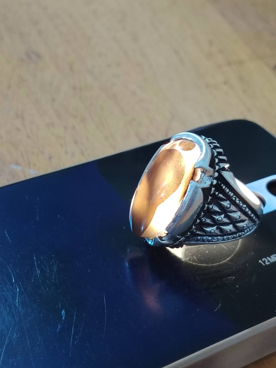 ليت الذي بيني وبينك عامر
وبيني وبين العالمين خراب


**إذا كنت صاحب هذا الإعلان وتريد حذفه لأي سبب، رجاءا أرسل رسالة إلى الدعم الفني**