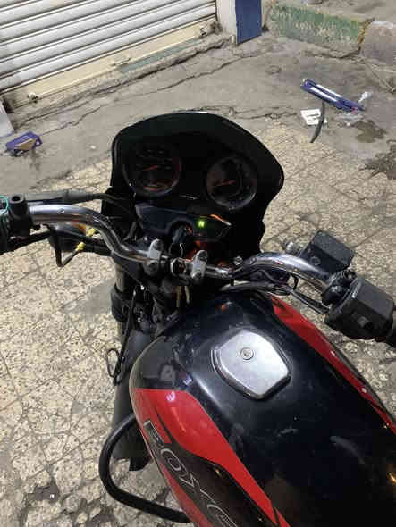 لبيع بوكسر موديل 2023 مكفوله اوراق ضايعه اتكفل مكاني بغداد البياع 
رقمي ***********
السعر ٨٠٠ الف
