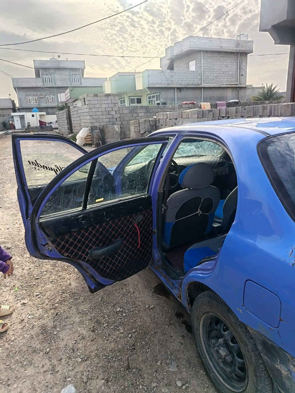 السلام عليكم سيارة اكسنت ٩٦ سنوية لل٢٨ باسم جيارانة محرك ينقص سيارة وين تريد تروح بيها روح خير من الله سعر 13 ورقة مكاني ديالى شهربان الهارونية


**إذا كنت صاحب هذا الإعلان وتريد حذفه لأي سبب، رجاءا أرسل رسالة إلى الدعم الفني**