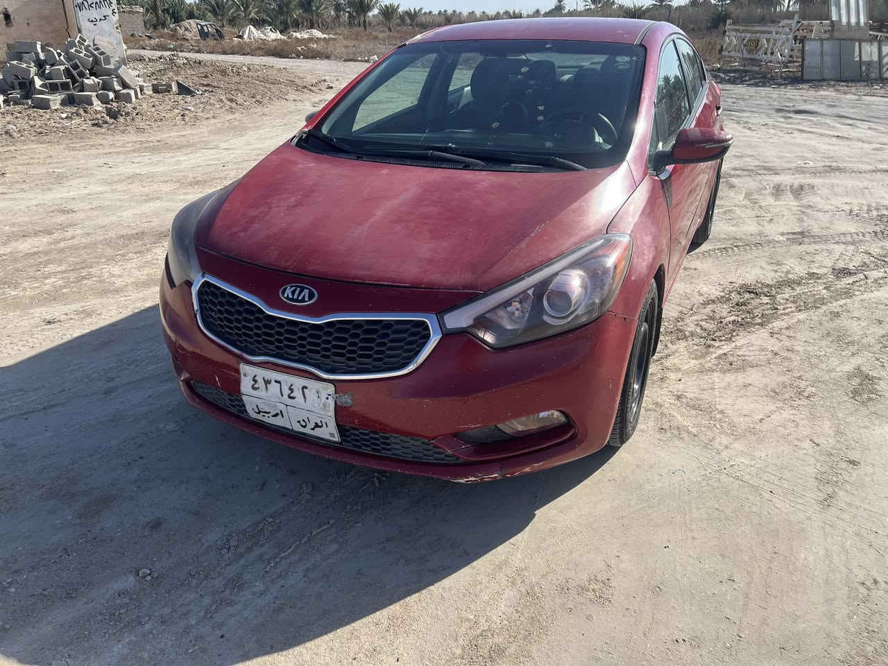 سلام وعليكم فررتي موديل2016  قطعتين جاملق وبنيد بدون دواخل بسم الشركه اربيليه 115وبيها مجال مكان بغداد المحموديه  محرك 2000دوش المرقوب بلسوك  ترهم مراوس حسب القناعه 
رقم *********** سياره مال جناي ماشيه 124
