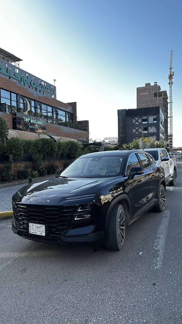 السلام عليكم
للبيع فقط:
جيتور داشنك لاكجري 2024
محرك 1600 تيربو
ماشية 70 ألف كم

المواصفات: بانوراما، بصمة، كامرات 360، إنارة محيطية، أوامر صوتية، جلد تدفئة وتبريد.

السيارة استعمال شخصي من الزيرو، داخلها نظيف جداً، والمكينة نظيفة وسليمة، بدون لعب أو تعب.

السعر: 143 ورقة وقابل للتفاوض البسيط
الموقع: البصرة – العباسية
***********
