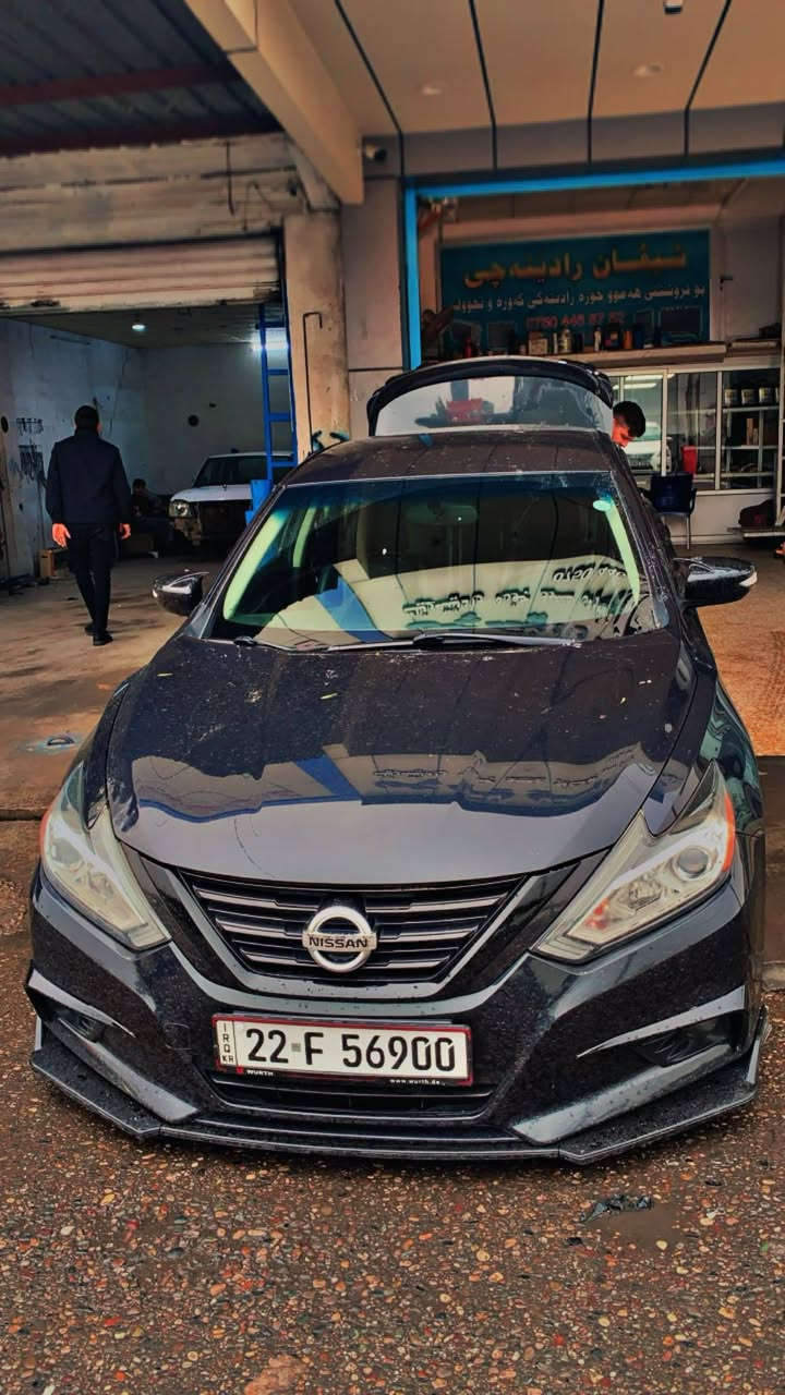 نیسان ئاڵتیما مۆدێل ٢٠١٨ مواسەفات ئێس ئێڵ فوول بێ سلاید ڕۆنی گێڕی تازە گۆڕاوە  تەقەو ڕەقەی بەشەرت ٦٣ مایل ڕۆیشتوە کامل کەمالیاتی بۆ کراوە شاشە ئایپادی لەگززی لەسەرە وە لیدی بەرە دەرکەو  فوو سپێڕت کراوە لە هیچی نەقس نیە  نەرخی ١٢٠ مەعامەلە  چاملغی پێشەوە لای سەکن تەنها ساردە قۆپە سندووق
چاملغی پشتەوە لای سایەق نو سبووغ 
لەگەڵ چاملغی پێشوە لای سەکن 
جەمپەکی پشتی هەیە


**إذا كنت صاحب هذا الإعلان وتريد حذفه لأي سبب، رجاءا أرسل رسالة إلى الدعم الفني**