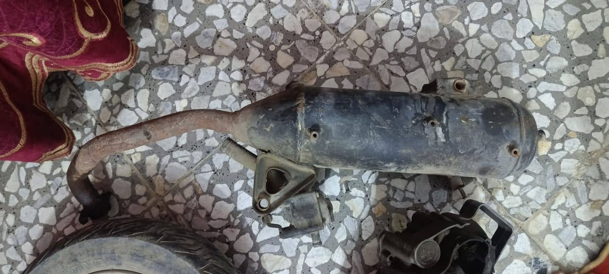سلام عليكم شباب عندي هاي الغراض عندك السلف يشتغل عل دراجة ماكس ثعلب وعلى السكنس فحل نثيى وسعر السلف 15 الف شغال عل فحص ويل مال دراجة يصير عل دراجة على ماكس ثعلب وعلى فراشة كرستال وعلى ماكس ثعلب جي تي ار والسعر 20 معا التاير  وقبق كلجات مال ماكس ثعلب 140 ومال فراشة كرستال 140 والسعر 15 وصالنصة مال فراشة كرستال وماكس ثعلب والسعر 10


**إذا كنت صاحب هذا الإعلان وتريد حذفه لأي سبب، رجاءا أرسل رسالة إلى الدعم الفني**