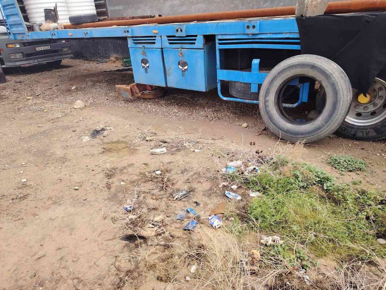 السلام عليكم عربانه حداديه للبيع 12/30 السعر 60ورقه وبيها مجالمكان بغداد ابوغريب للاستفسار الاتصال على هاذا الرقم *********** /***********
