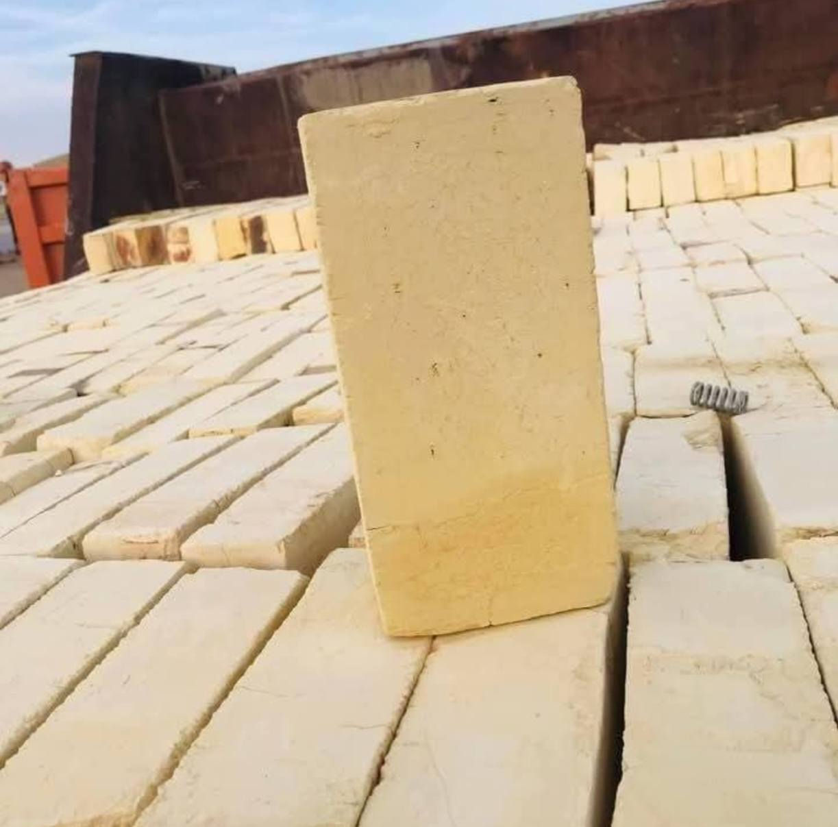 سلام عليكم اخوان طابوگ اصلاح درجه أوله قالب ولون وعدد مضبوط الله شاهد 4250 شرط اذا نقص لاتنطي حساب وسعار مناسبه توصيل جميع انحأ ناصريه ستفسار خاص وانه خادم. ***********  يوجد بلوك
