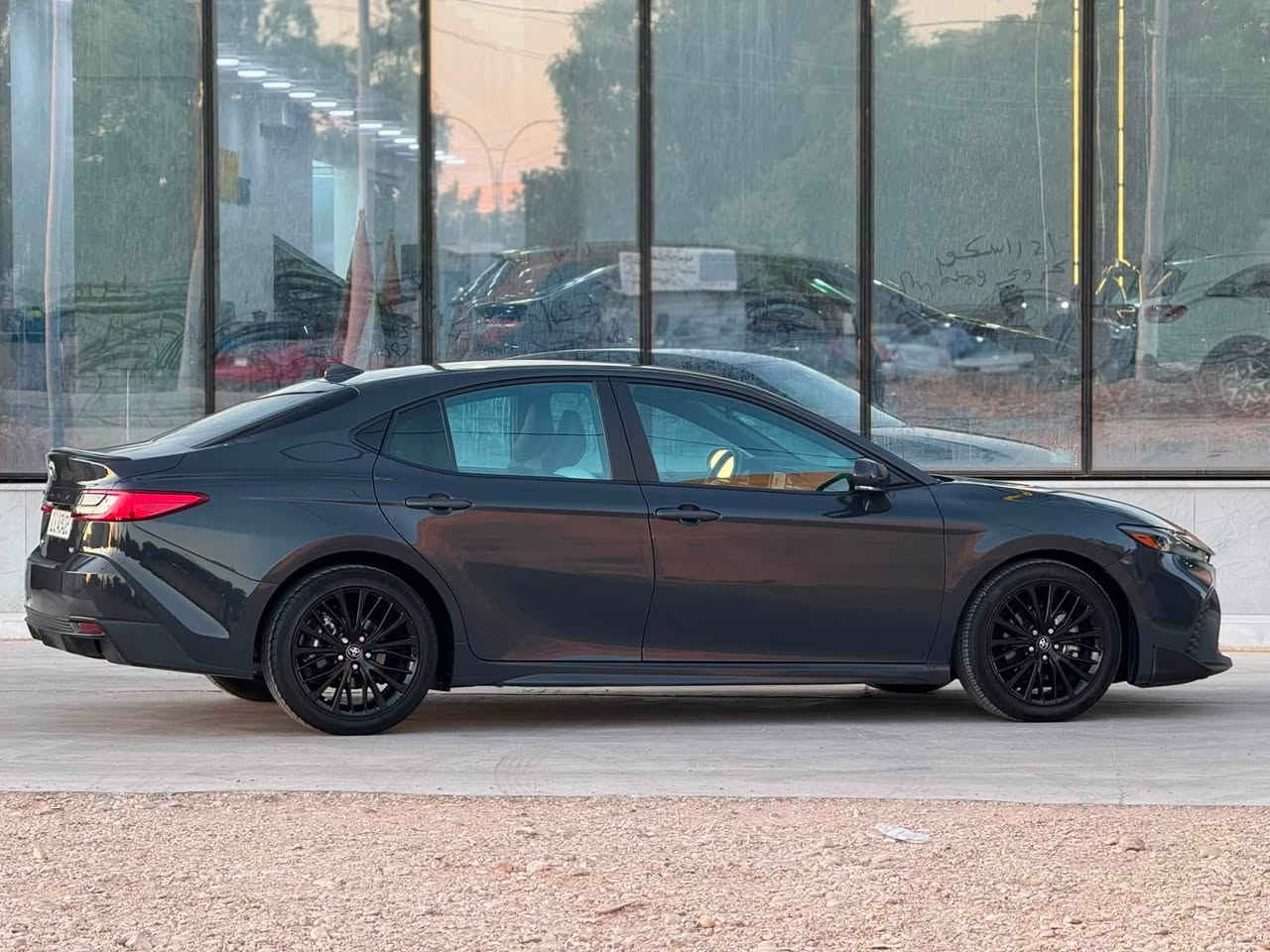 Toyota Camry 2025
تويوتا كامري ٢٠٢٥
الشكل الجديد كلياً / اللون مميز سمنتي

كلين بدون قطره صبغ 
ايرباكات سليمه 
رقم وسنويه جديده 
 

(مواصفات SE بلاك -رادار امامي و جانبي وخلفي )

مكينة ٤سلندر حجم ٢.٥لتر

بانزين و هايبرد- HEV🔋

ماشية 42 ميل

وارد امريكي كلين بدون قطره صبغ   

السيارة كلش حلوة و نظيفة 

سونر مرفق  مع الصور

رقم  سليمانية

مكفولة من كير و محرك و كهربائيات

مكان السيارة ديالى - خانقين - معرض الحاج اركان ويس 

 للاستفسار / ***********
