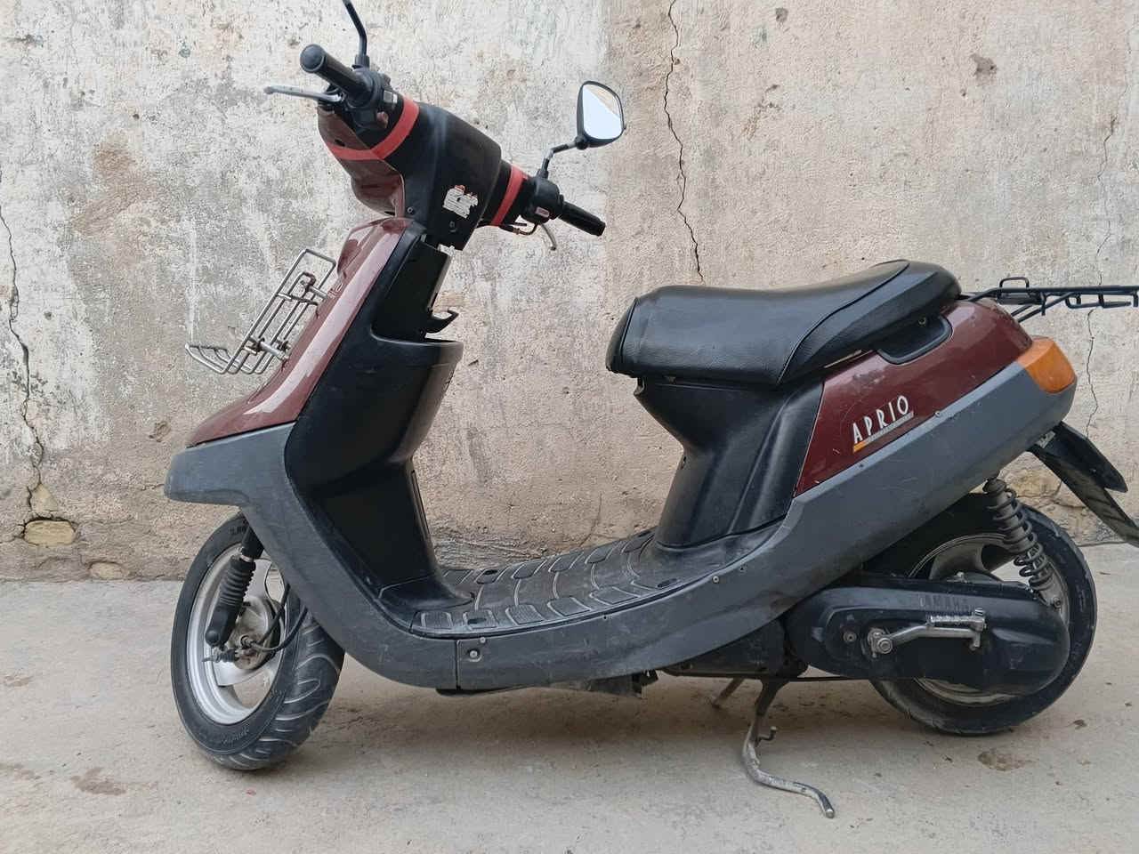 السلام عليكم
دراجة (بطة) للبيع 
دراجة نظيفة محرك وگشر صوتها ناعم 
سعرها 300 وبيها مجال للشراي تجي تشوفها وتقتنع بيها وبيك خير وتتدلل 
مكاني ب حي العسكري سوك العابد


**إذا كنت صاحب هذا الإعلان وتريد حذفه لأي سبب، رجاءا أرسل رسالة إلى الدعم الفني**