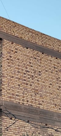 خلفه بناء وعكاده متفرغ حاليا 07872042105